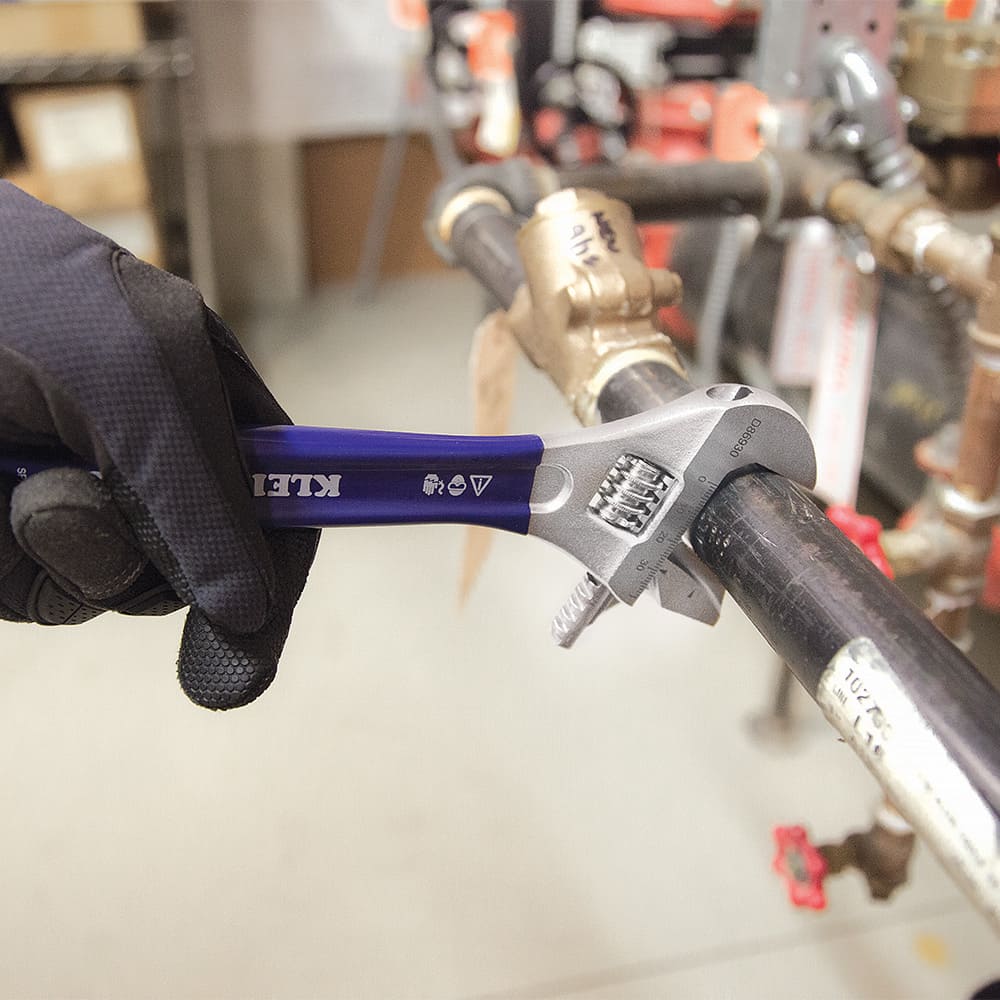 Klein Tools Reversible Jaw/Adjustable Pipe Wrench, 10-Inch D86930
